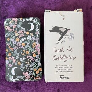 Fournier Tarot de Carolyde Deck